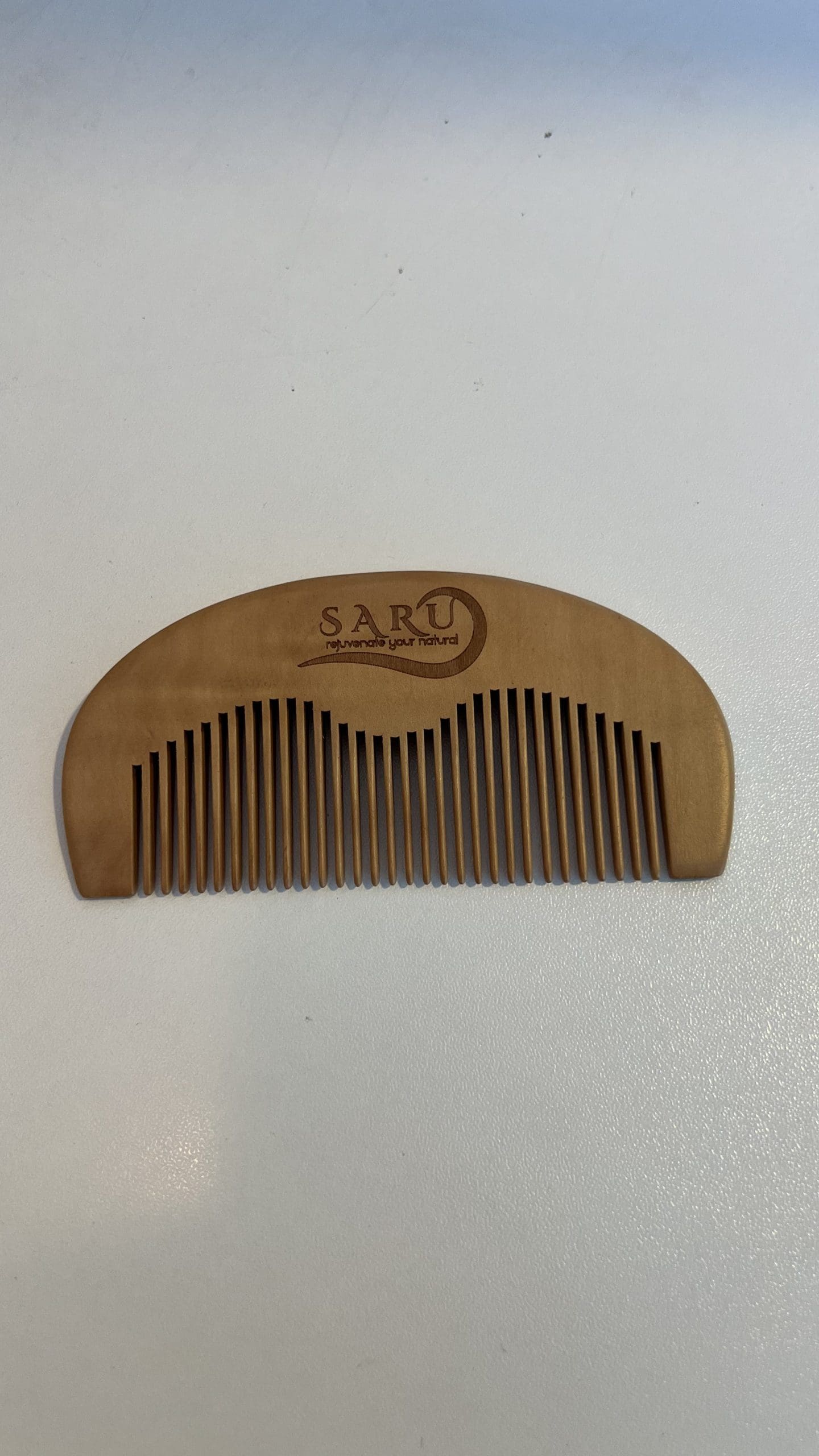 Saru Comb