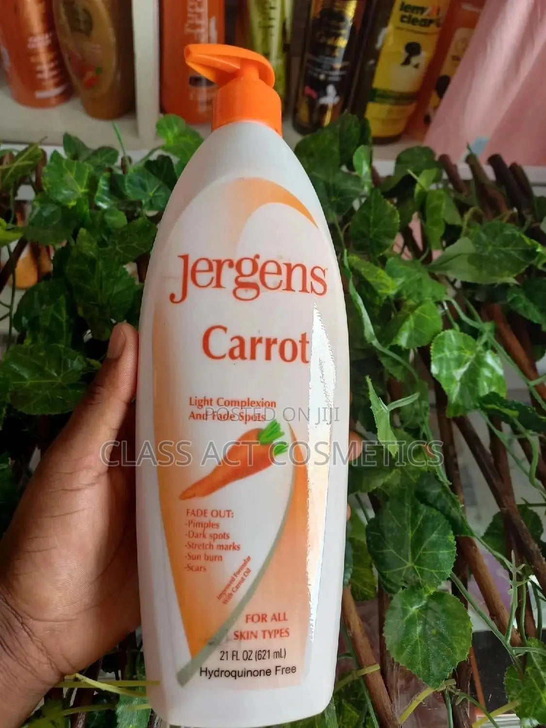 🔥 LIMITED DEAL — Jergens Carrot Light Complex & Fade Spot Cream 621ml | Brightens + Fades Spots + 24hr Hydration | KSh 2,200